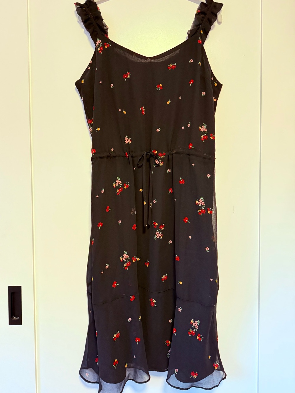 Black Midi Dress with Floral Print size XL, NWT